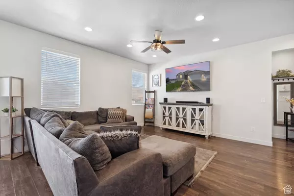 Eagle Mountain, UT 84005,6228 N BOULTER PEAK LN