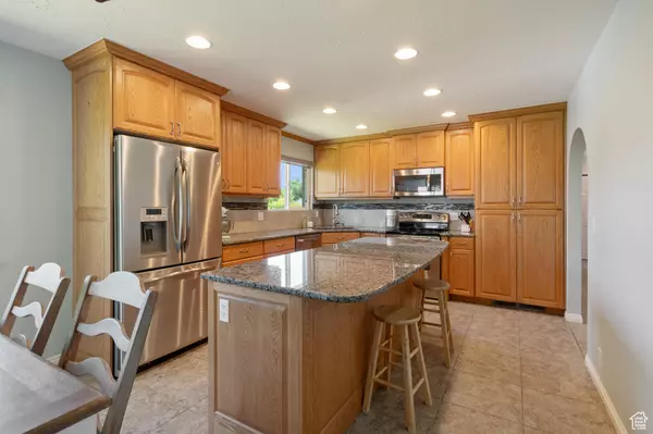 West Jordan, UT 84088,3816 W ELWOOD WAY