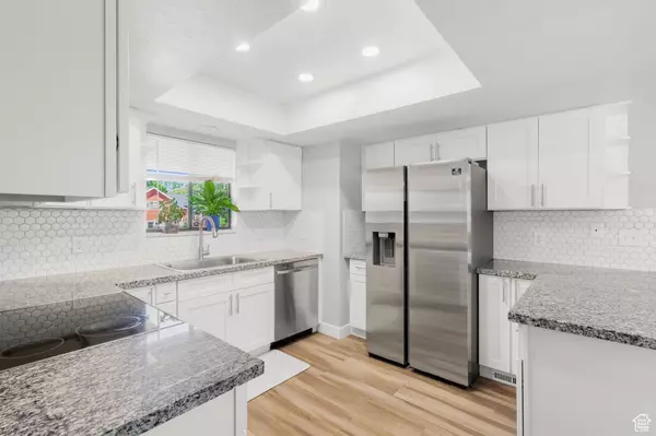 Salt Lake City, UT 84116,1374 N MIAMI CIR