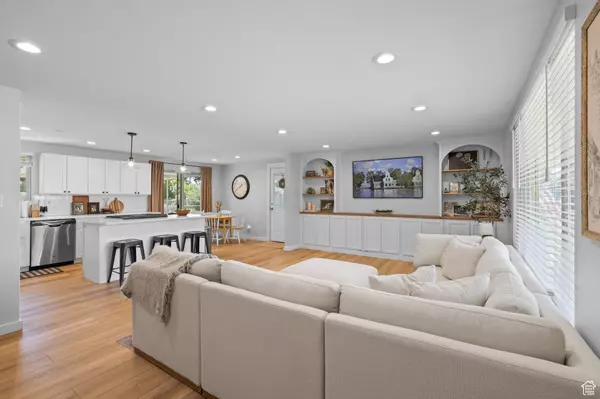 Murray, UT 84107,440 E WILLOW AVE