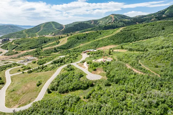 2378 W SONDER WAY #E-33, Park City, UT 84060