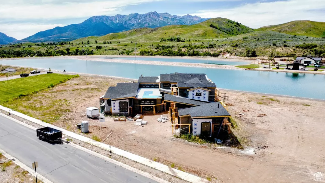 6615 N LAKESIDE DR, Mountain Green, UT 84050