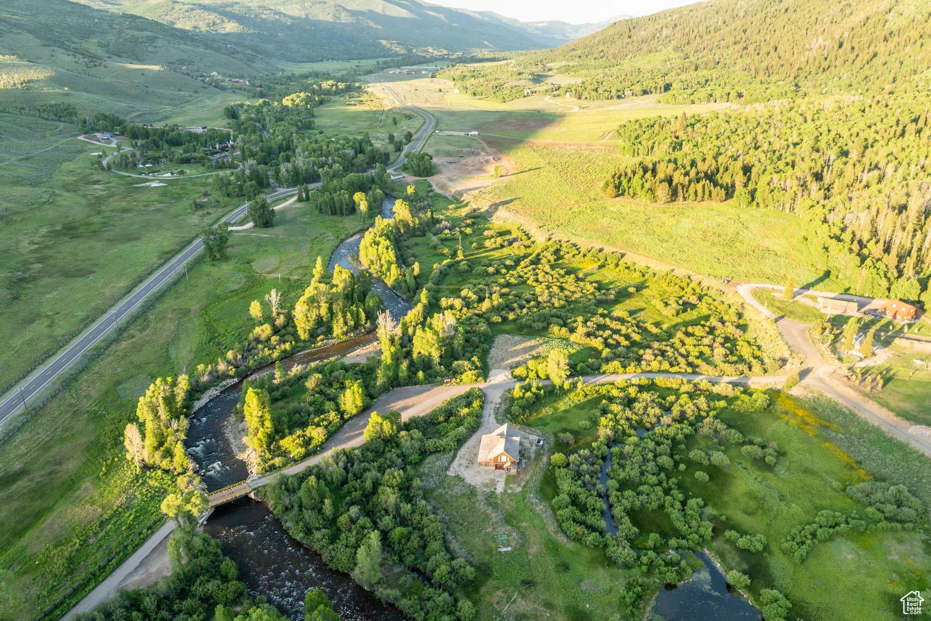 Oakley, UT 84055,4196 HIDDENLAKES RD