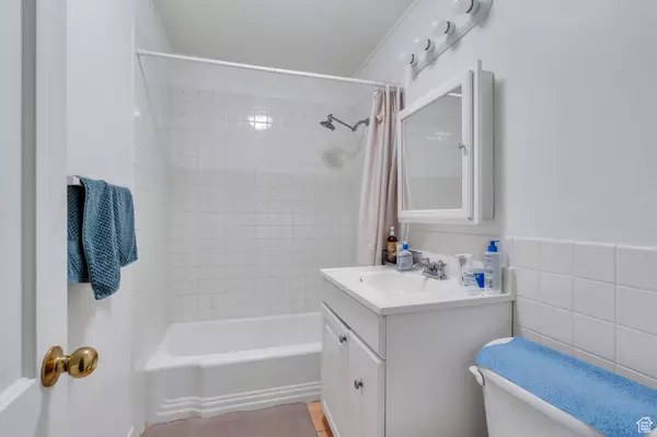 Provo, UT 84606,657 N 1100 E