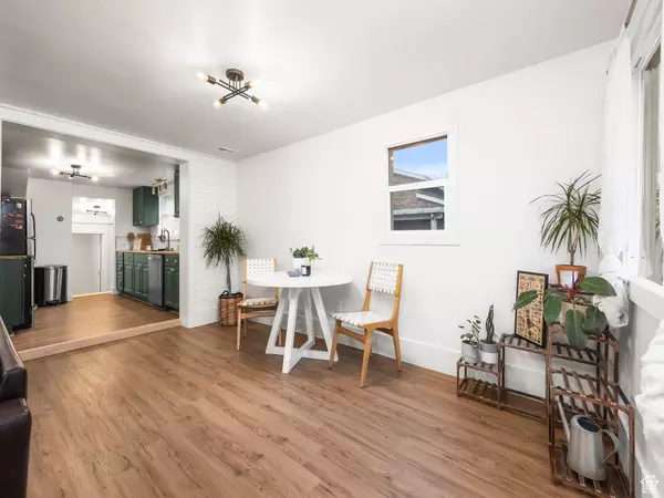 Springville, UT 84663,330 W 100 S