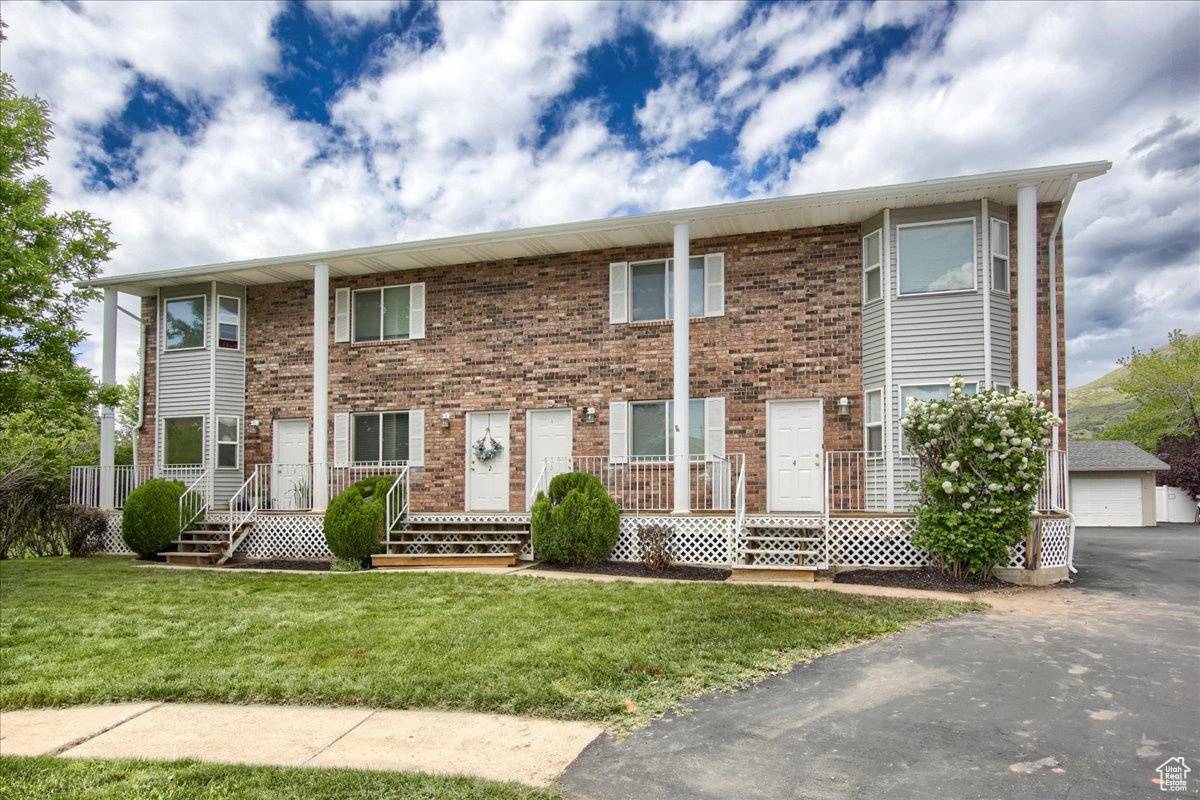 1714 E 5825 S, South Ogden, UT 84403