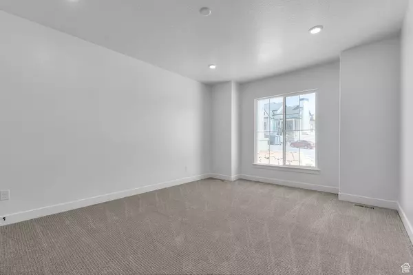 Lehi, UT 84048,4307 N BRAIKEN RIDGE DR #1017