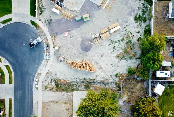 South Jordan, UT 84095,2817 W 11460 S #203