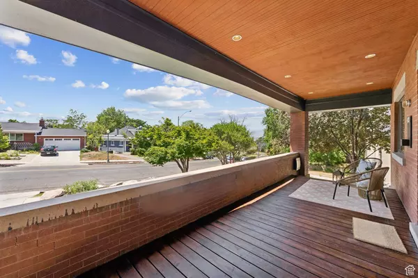 Salt Lake City, UT 84105,1433 E 900 S