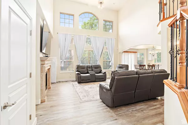 Draper, UT 84020,13232 S BELLEVUE WAY