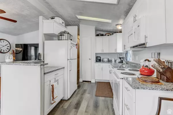 Midvale, UT 84047,150 W 7500 S #55
