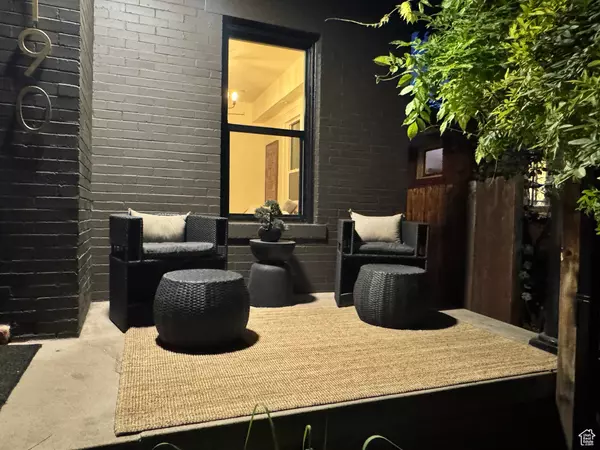 Salt Lake City, UT 84105,1190 S 800 E