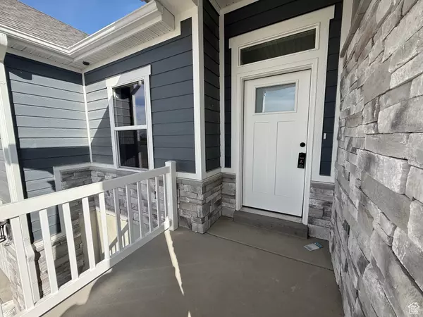 Plain City, UT 84404,2742 N BUCKSKIN DR #216