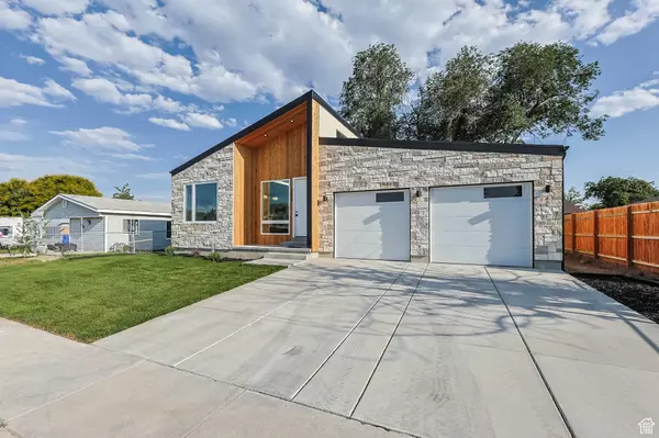 West Jordan, UT 84088,3839 W SADDLER DR