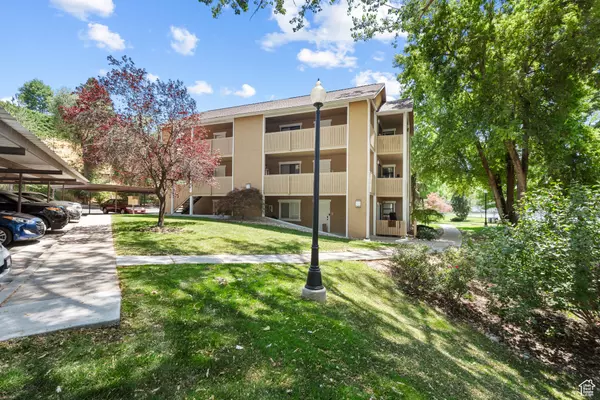 Cottonwood Heights, UT 84047,1289 E RIDGE MEADOW LN S #8S