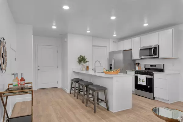 Lehi, UT 84043,4597 N MCKECHNIE WAY #1125