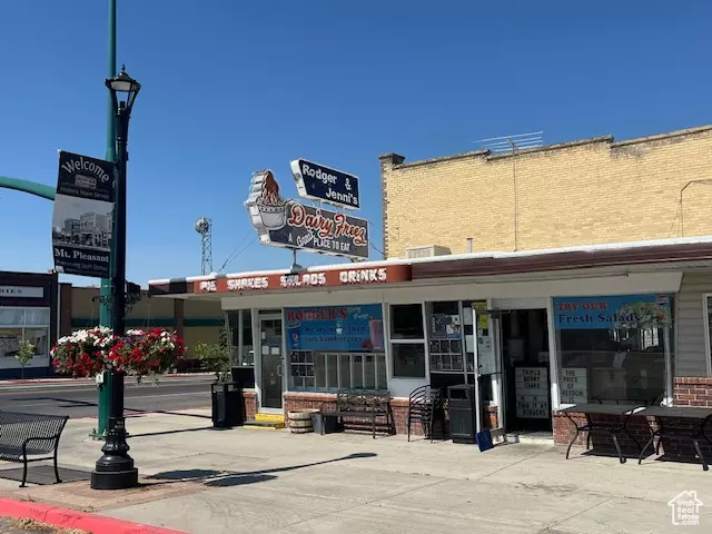 1 N STATE ST, Mt Pleasant, UT 84647