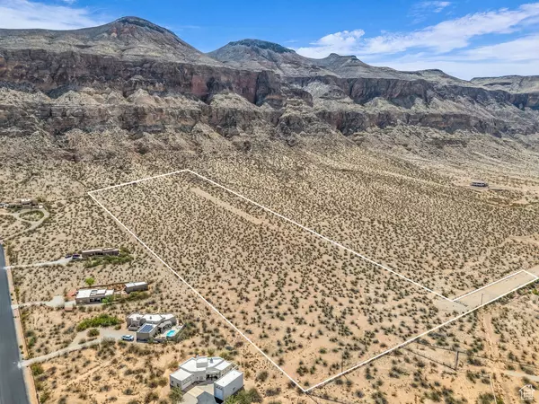 3699 S 1100 W #1, Hurricane, UT 84737