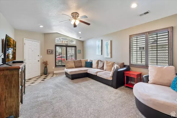 West Valley City, UT 84120,3042 S FESTIVAL DR W