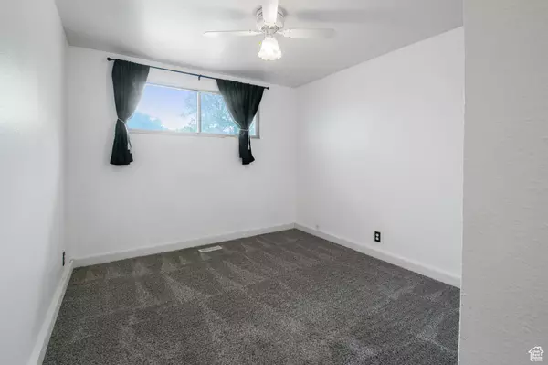 West Valley City, UT 84119,3310 S 3200 W