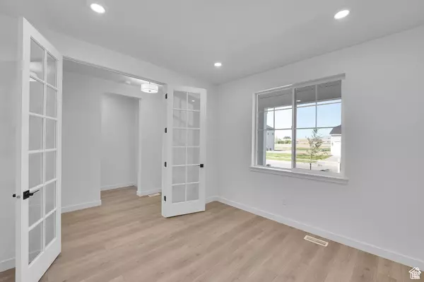 Spanish Fork, UT 84660,1089 S 3170 E #205