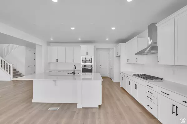 Spanish Fork, UT 84660,1112 S 3170 E #216