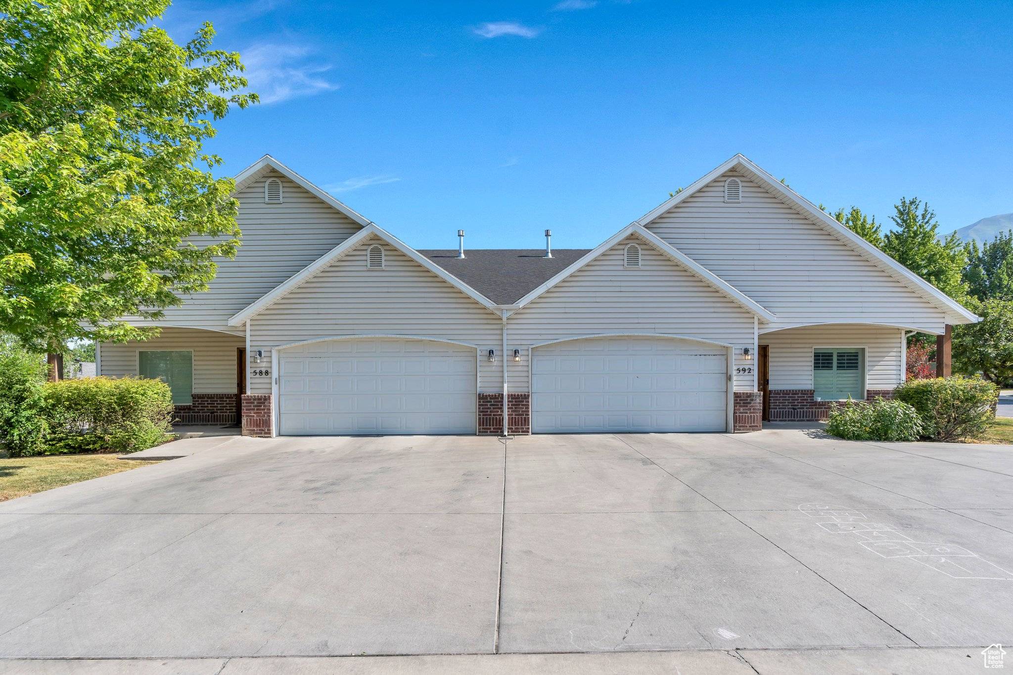 588 S 350 E, Pleasant Grove, UT 84062