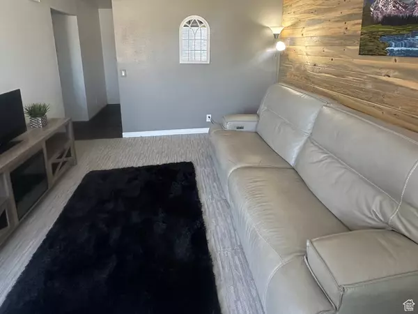 West Jordan, UT 84084,7143 S 2700 W #1