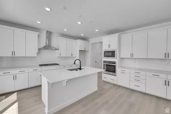 Saratoga Springs, UT 84045,3362 S ZIGZAG HERON DR #813