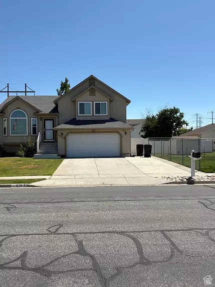 Clinton, UT 84015,1579 W 2050 N