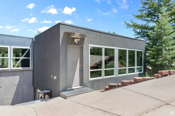 Park City, UT 84098,105 S CRESTVIEW CIR