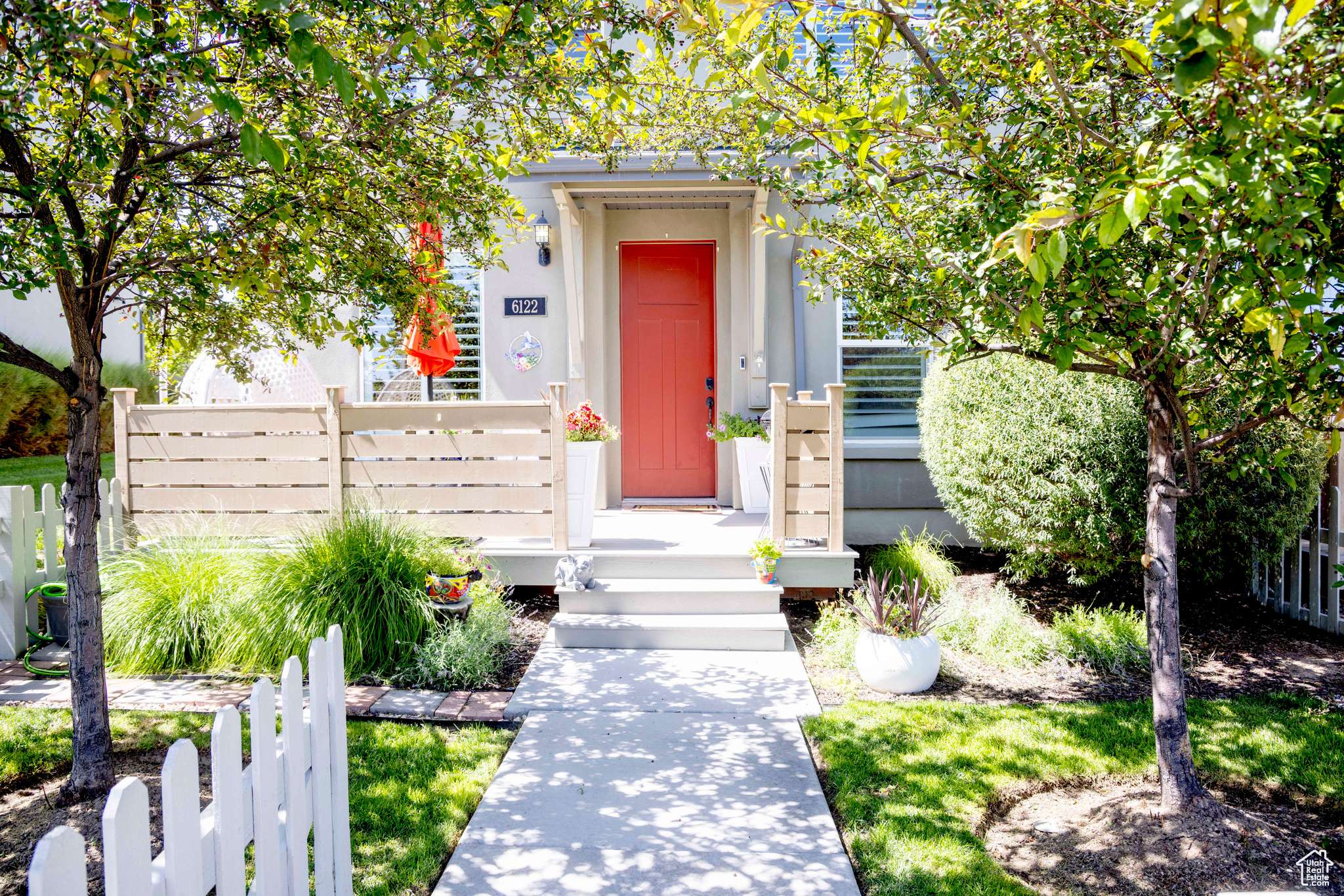 6122 W LAKE AVE S, South Jordan, UT 84009
