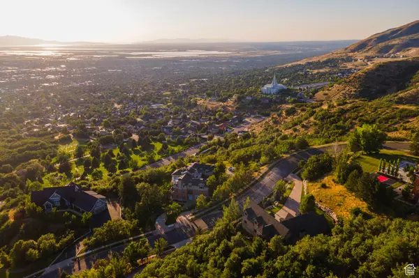 Bountiful, UT 84010,1799 LORIEN DR #704