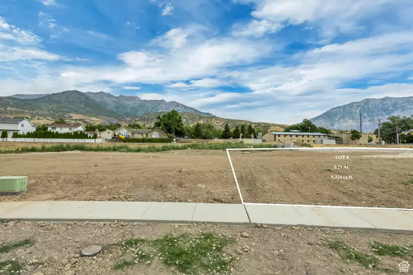 Orem, UT 84057,1624 N 320 E #6