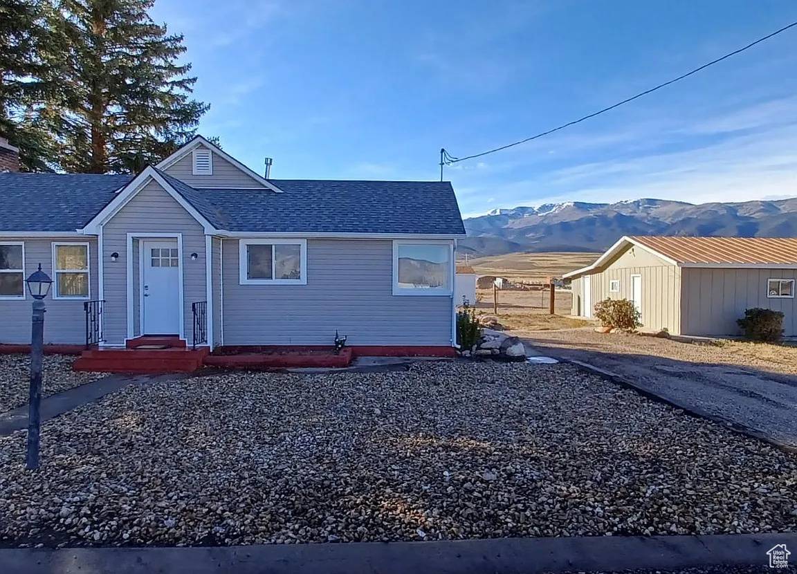 426 S US HWY 89, Circleville, UT 84723