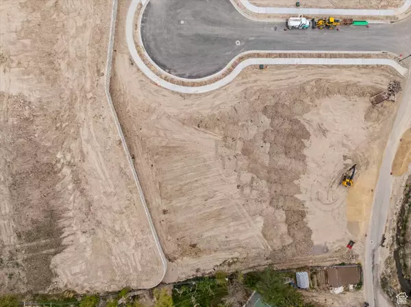 South Jordan, UT 84095,1097 W KINGS LANDING CT #1