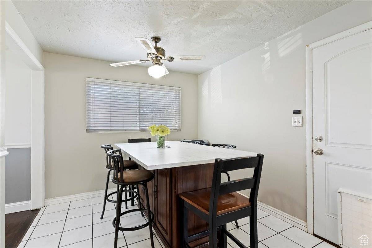 West Valley City, UT 84119,3524 W MEADOWBROOK DR