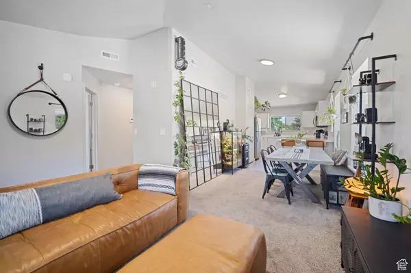 Springville, UT 84663,490 S 100 W #F305