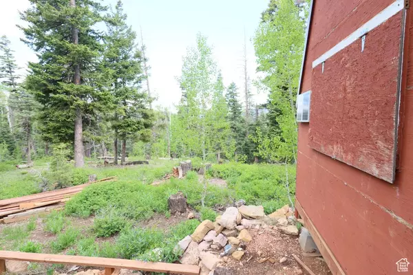 Duck Creek Village, UT 84762,6240 W GRIZZLY LN