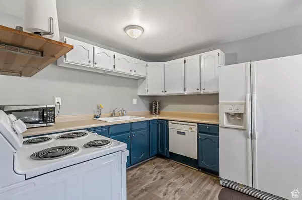 Springville, UT 84663,639 E SWENSON AVE #4