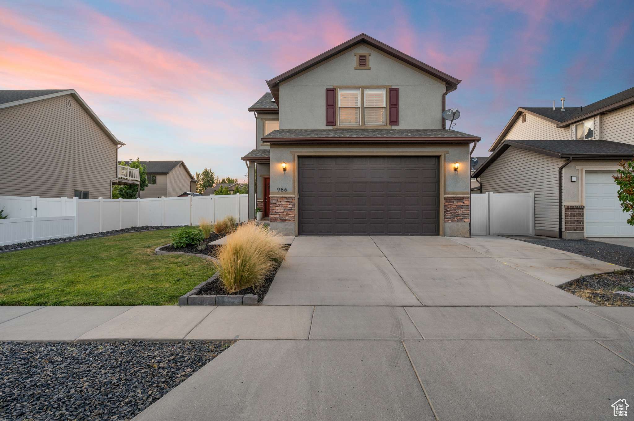 North Salt Lake, UT 84054,986 W FARNHAM DR
