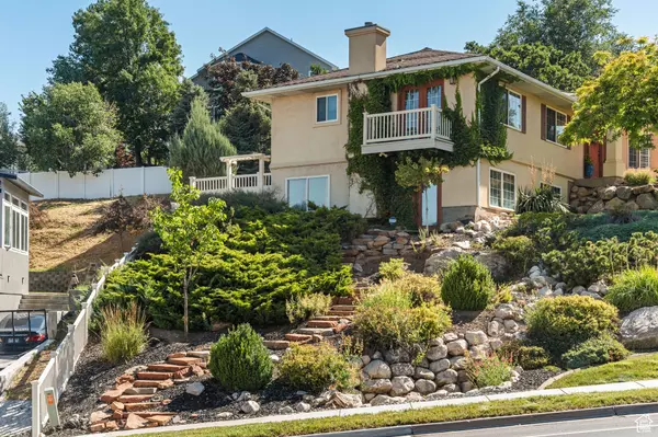 North Salt Lake, UT 84054,967 E EAGLEWOOD DR