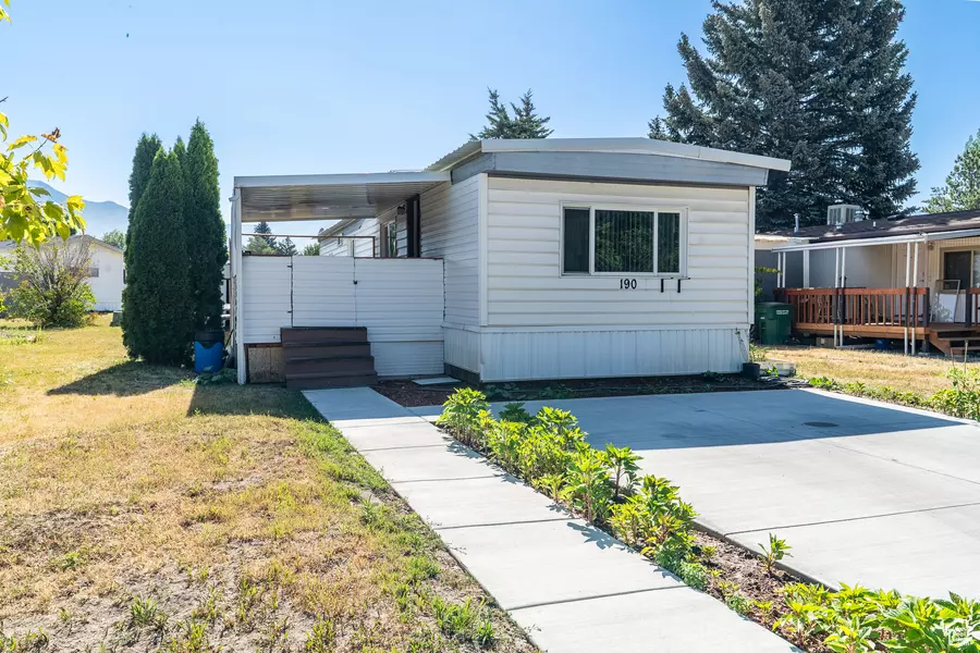 190 KINGS CT, Logan, UT 84321