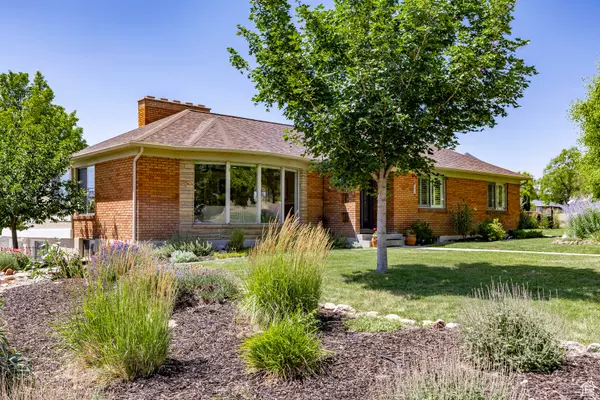 2400 E LOGAN WAY S, Salt Lake City, UT 84108