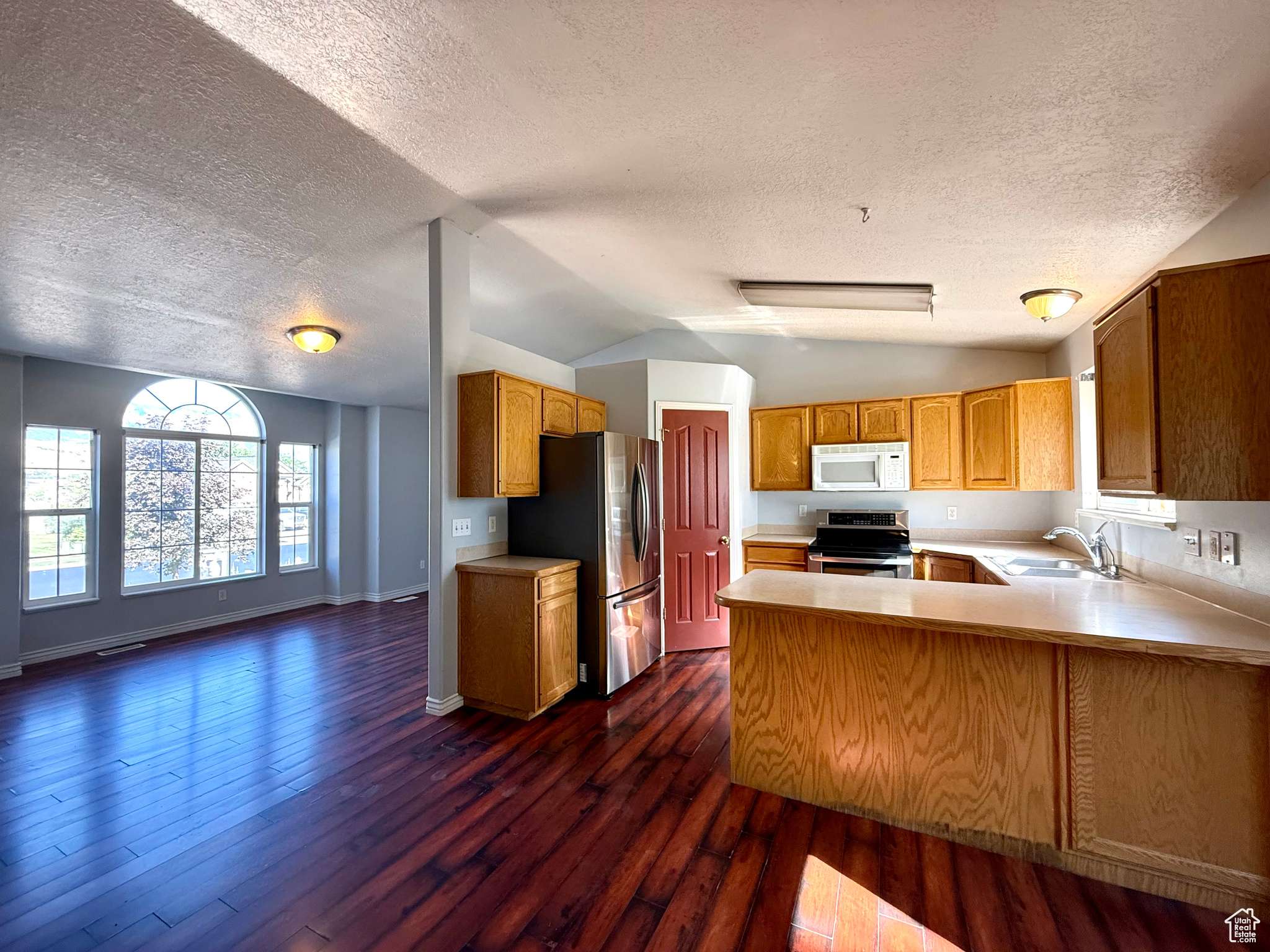 Farr West, UT 84404,2573 W REMUDA DR