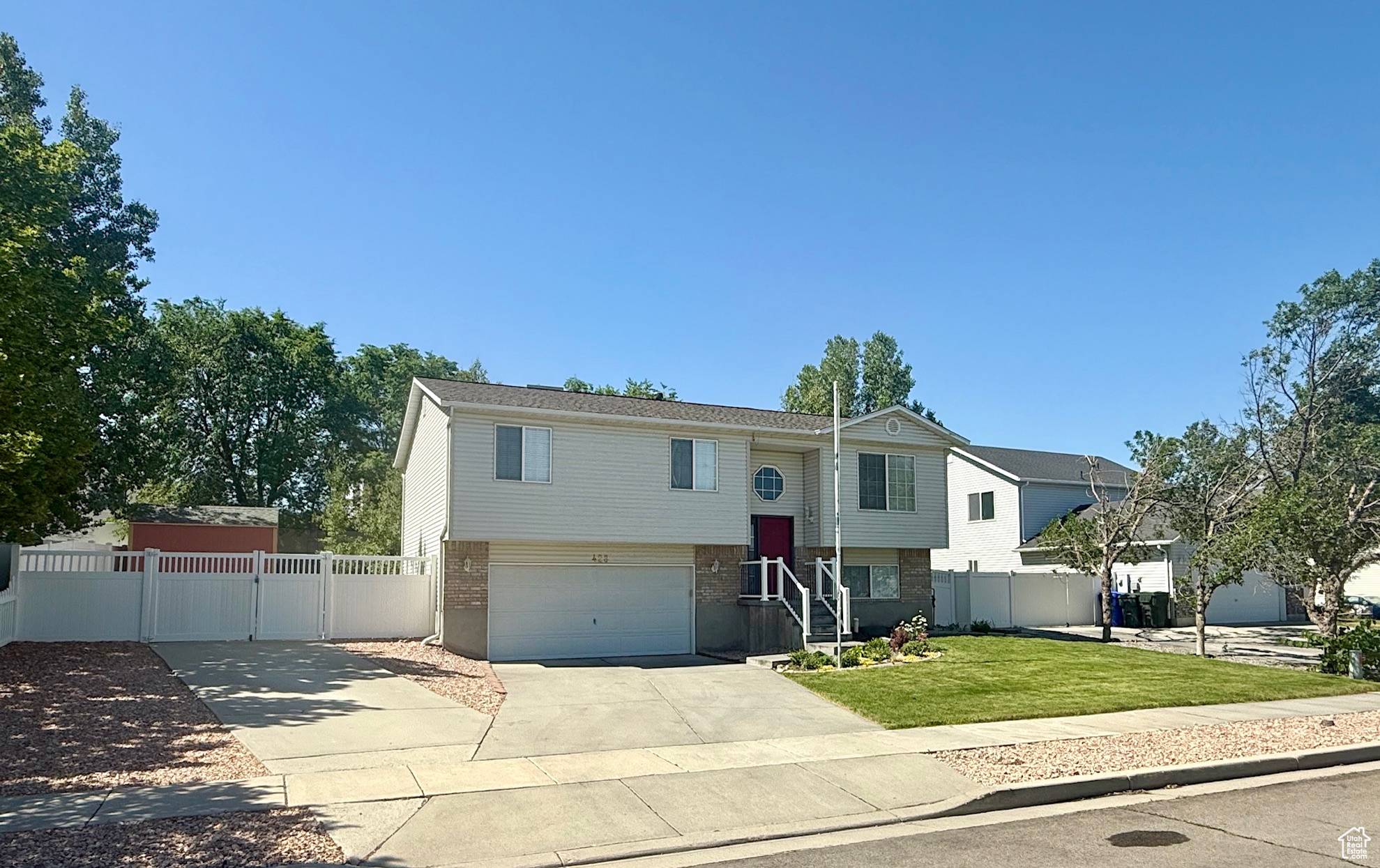 Tooele, UT 84074,428 E 810 N