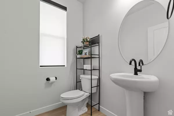 Syracuse, UT 84075,2488 W 2940 S