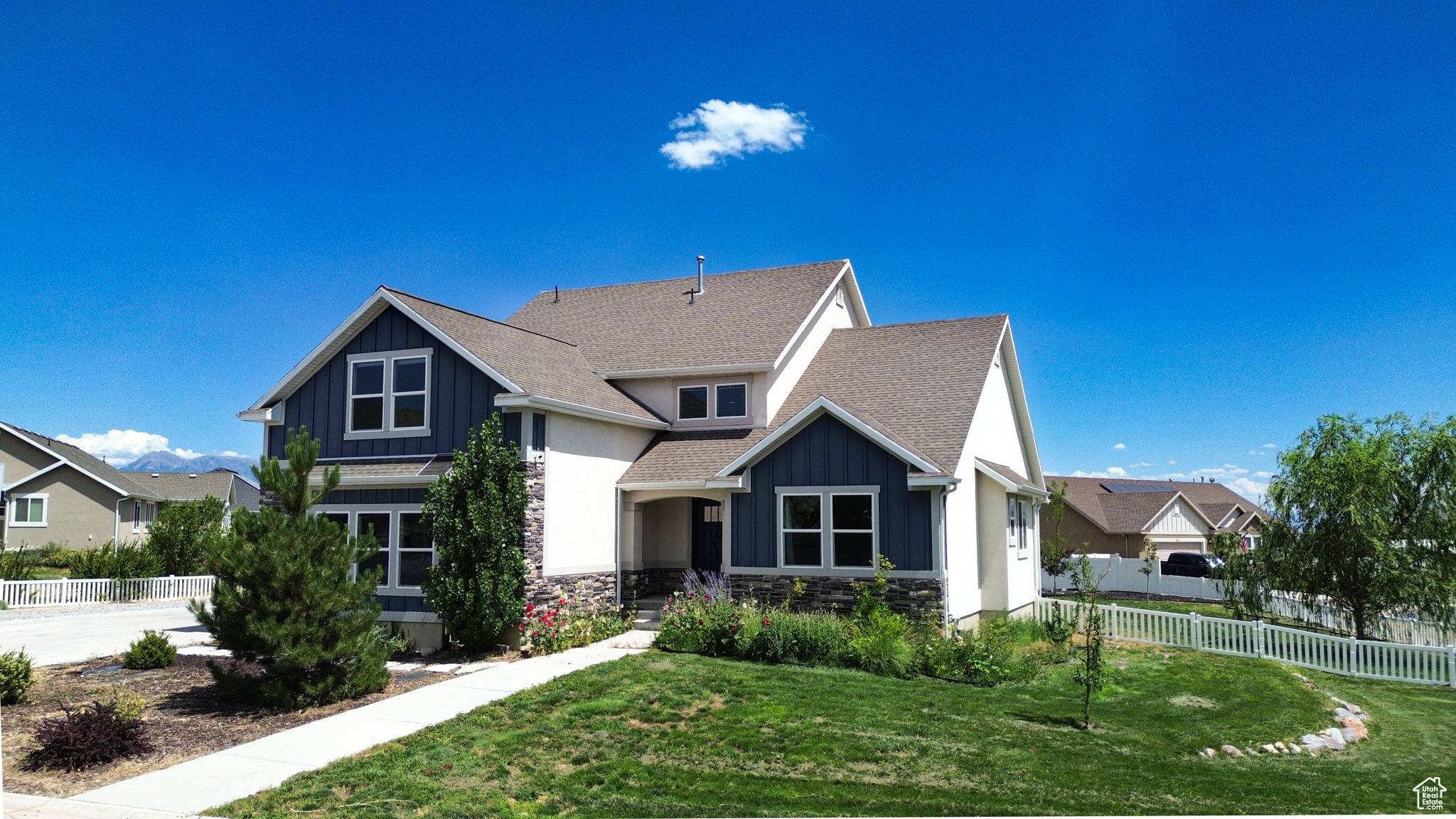 9602 N BLUE SKY DR, Eagle Mountain, UT 84005