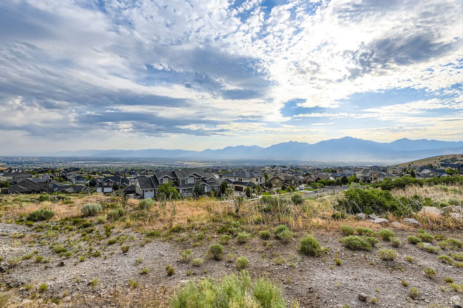 5571 W LOOKOUT MESA CIR S, Herriman, UT 84096