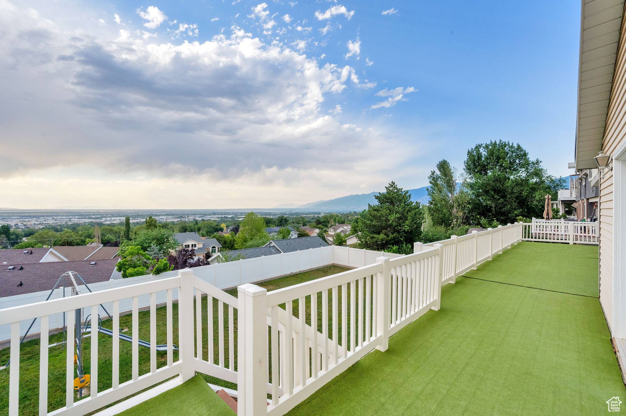 North Salt Lake, UT 84054,93 N VALLEY VIEW DR